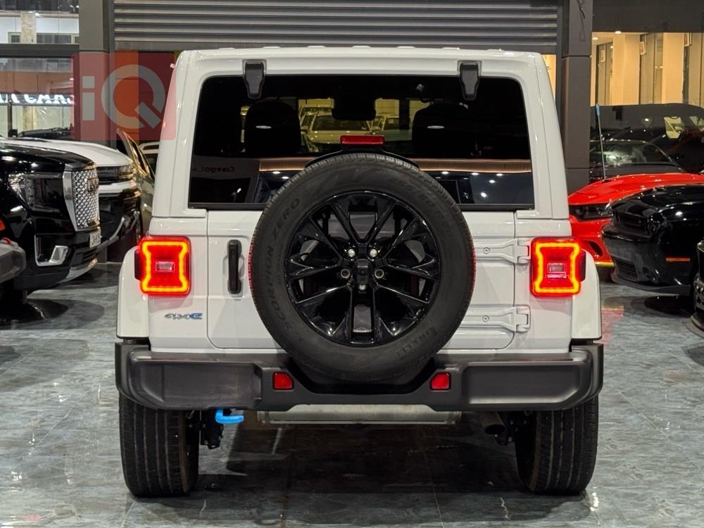 جیپ رانگلەر